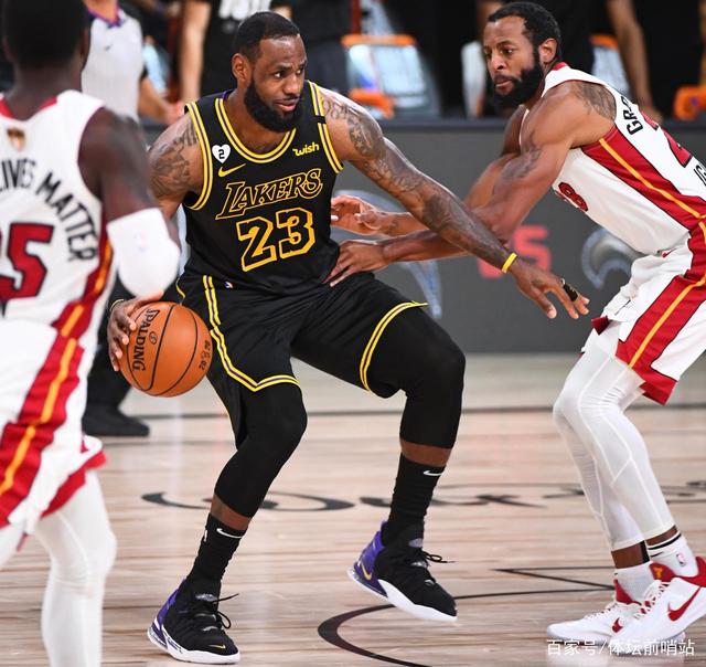 山东队完胜热火,浓眉哥带队取胜 山东队完胜热火,浓眉哥带队取胜