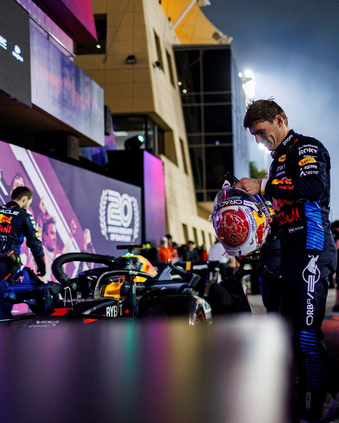 雷诺车队绝杀阿斯顿马丁,维斯塔潘统治全场 雷诺车队绝杀阿斯顿马丁,维斯塔潘统治全场