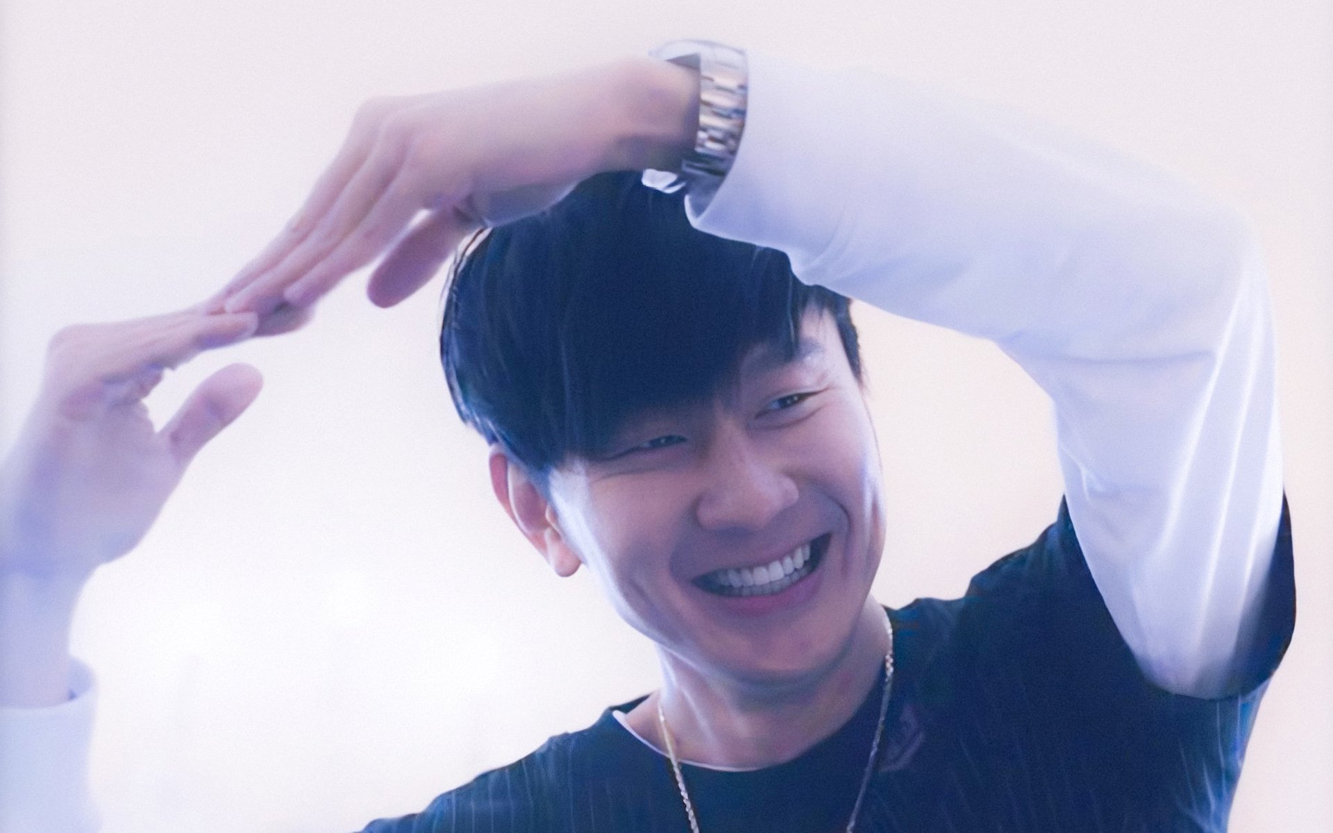 欧战烽火映照北美，骑士欧冠级团队表现轻取黄蜂