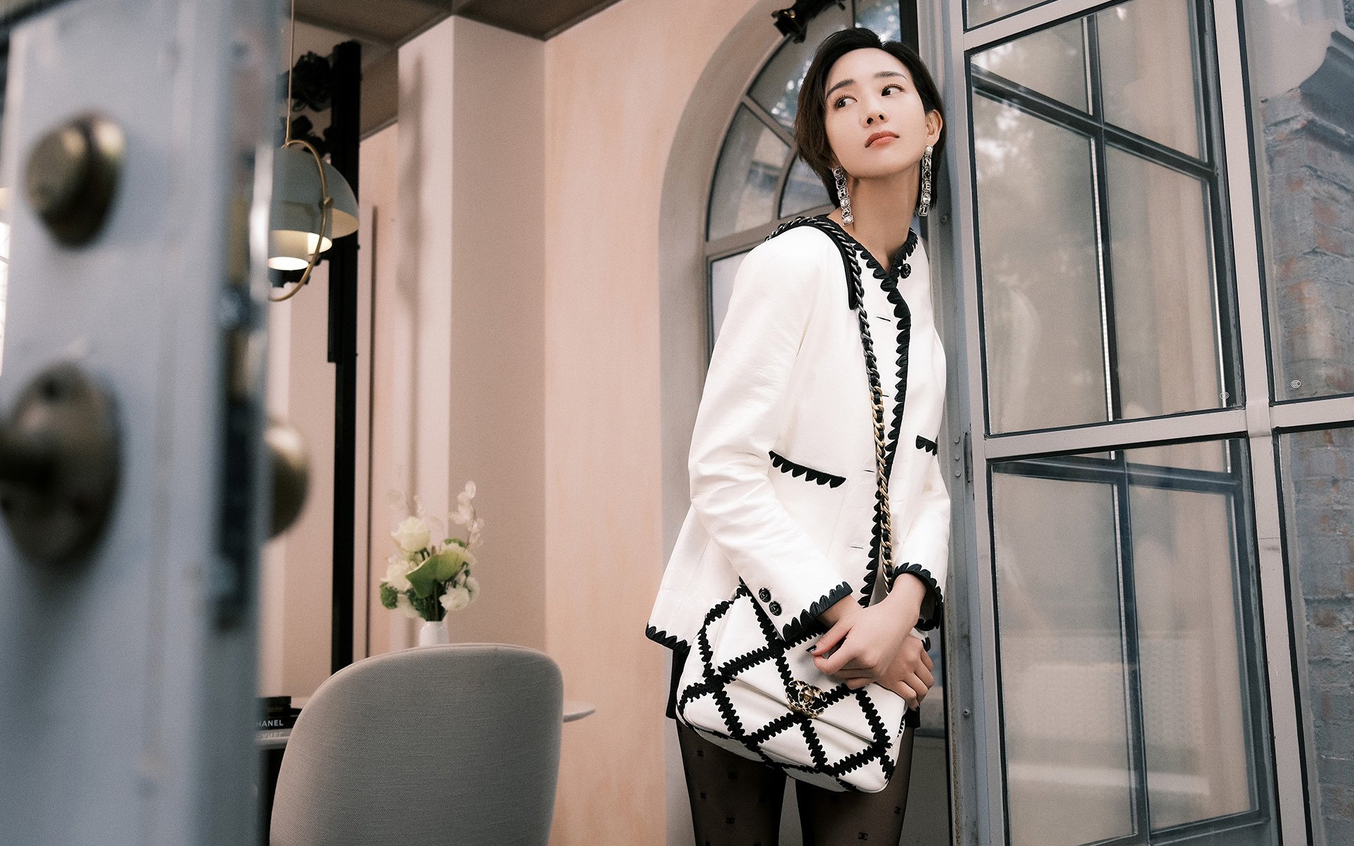 贝恩主宰攻防转换，北京队迎战雄鹿的战术对决与启示