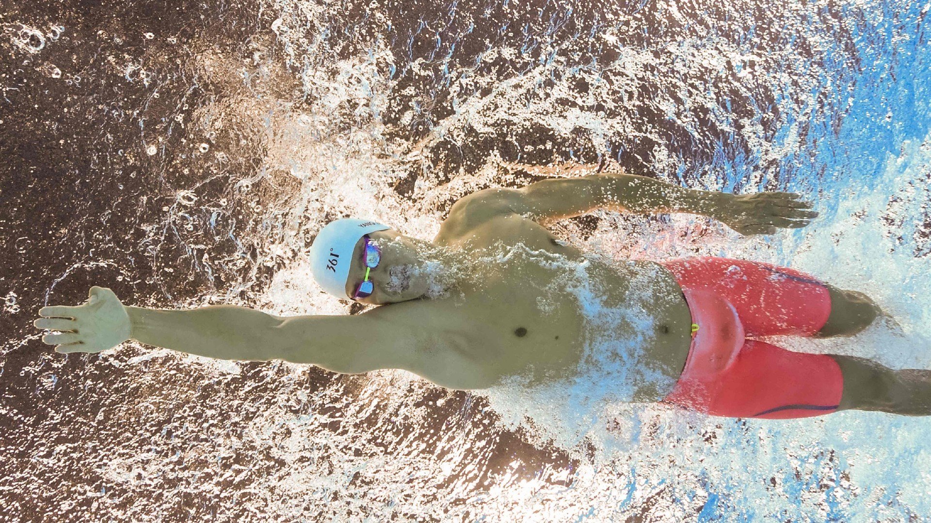 竞速之夜,独行者的双线统治